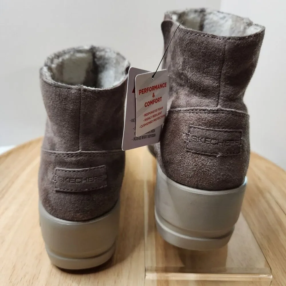 Skechers On‑the‑Go Arch Fit Lined Wedge Booties Women’s 9.5 Dark Taupe